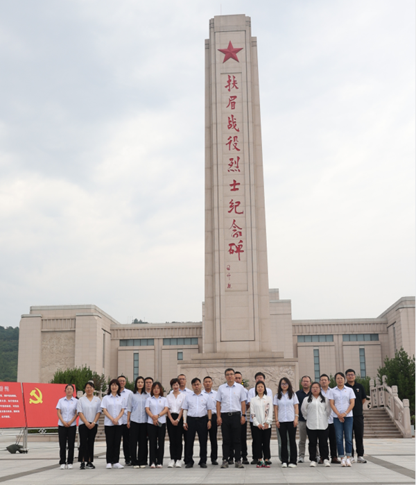 “黨建紅”守護(hù)“生態(tài)綠”  ——公司第二、第三黨支部開展社會公德道德講堂主題黨日活動